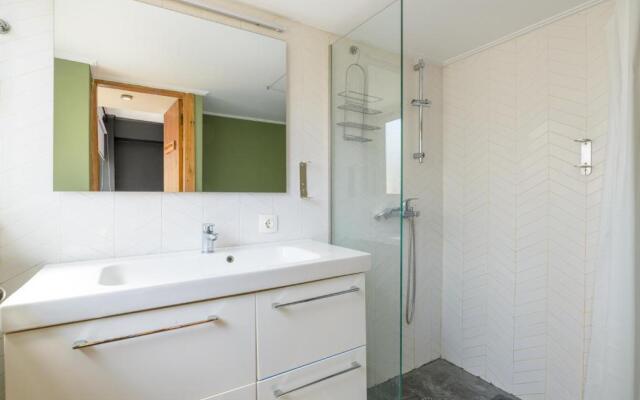 Holodek Apartments : Parthenon