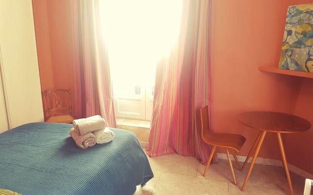 Joli nid douillet proche gare