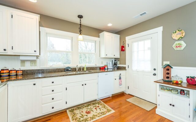 205 Kerlee Heights Home