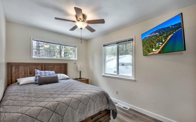 1418s The Skyline Retreat 3 Bedroom Home by Redawning
