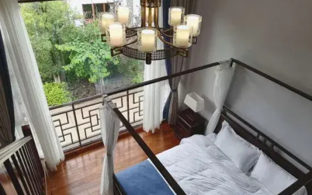 Chuxiong Yazhi Bieyuan Inn