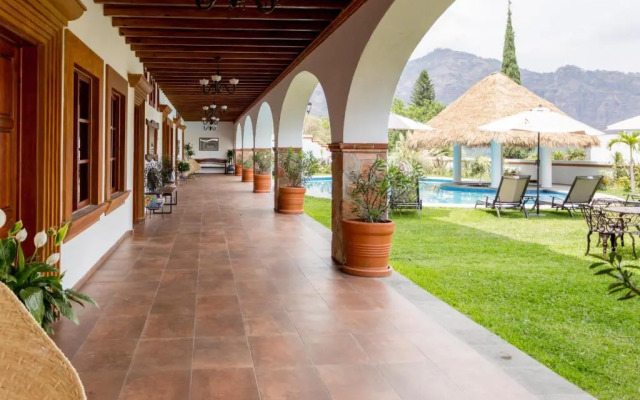 Palacio Del Cobre