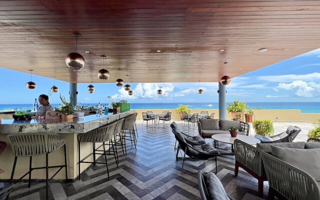 Centric condo by Casago