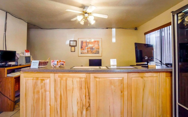 Rodeway Inn