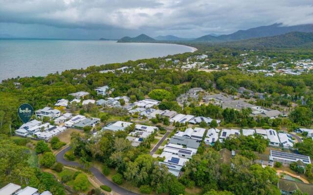 Belle Escapes - 58 Ocean Drive Luxury Home, Palm Cove
