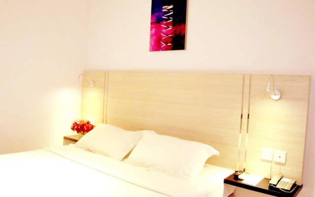 89 Hotel