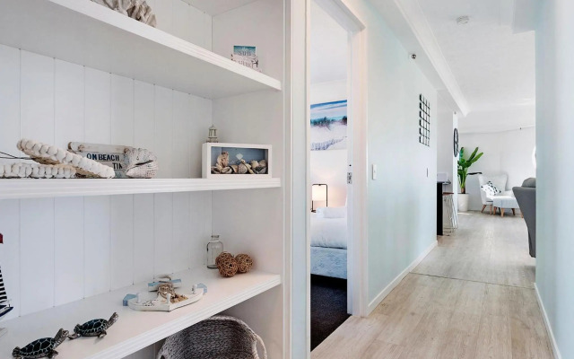 Acapulo 2 Bed Ocean View Surfers Paradise