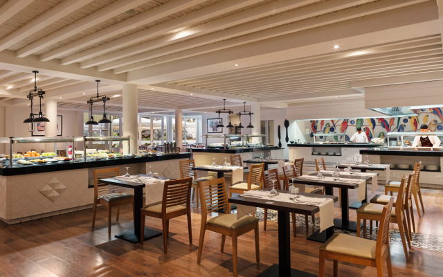 H10 Ocean Suites