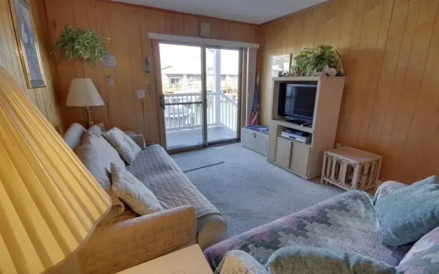 Sea Robin 112 - 2 Br Condo