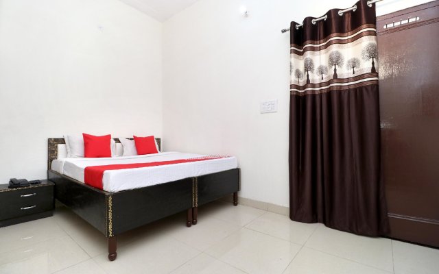 OYO 30323 Gd Pride Guest House