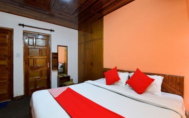 OYO Home 15642 Luxurious 2BHK