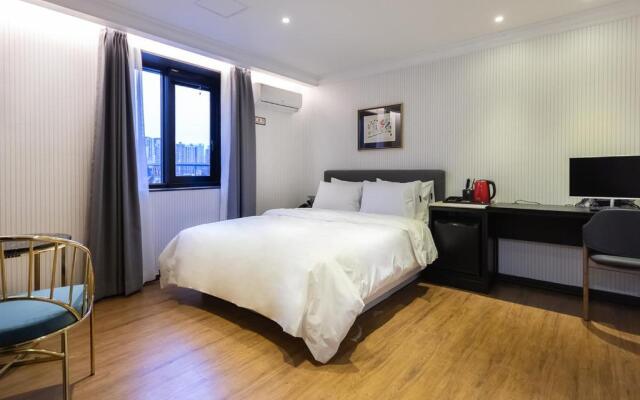 Browndot Hotel Centum