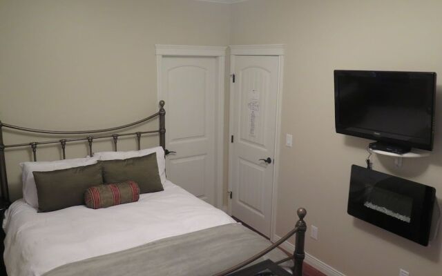 Mt. Woodside Bed & Breakfast