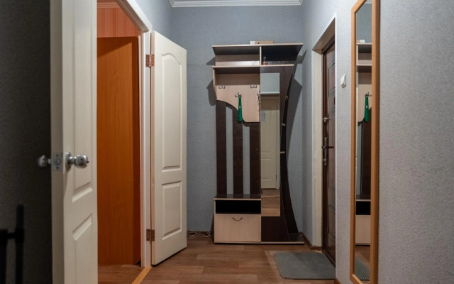 Надым Хаус на Зверева 39