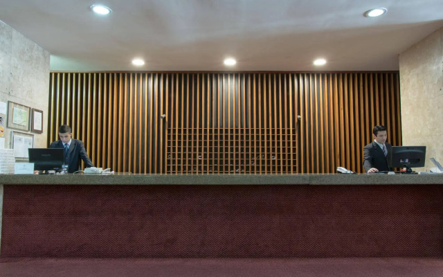 Nikkey Palace Hotel