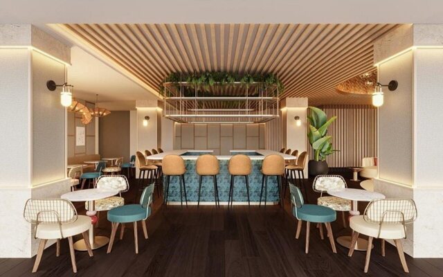 LIVVO Lumm Hotel 