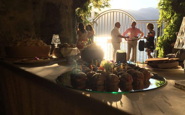 Villa Lario Resort Mandello