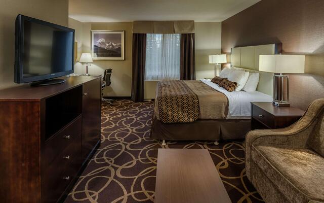 Best Western Plus Pioneer Park Inn