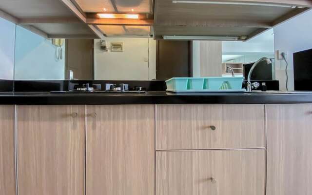 Homey And Nice Studio Tamansari The Hive Apartment