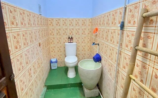 Duyung Rooms and Resto by ZUZU