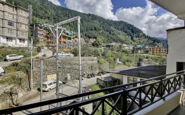 Itsy By Treebo - Chichoga Holiday Inn With River View