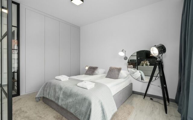 Apartments Poznan Chwaliszewo by Renters