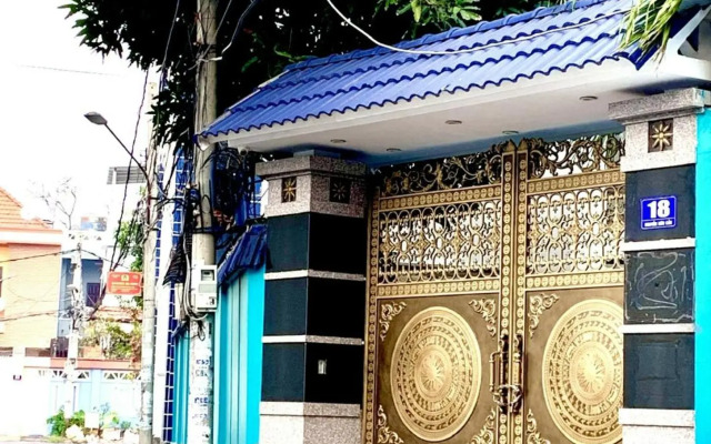 Xoai Xanh Hostel & Villa