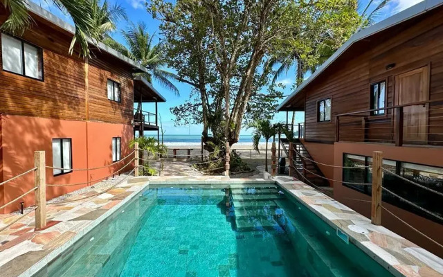 Mt. Plaisir Estate Hotel