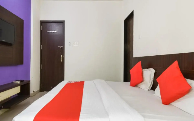 Oyo Flagship 76407 Hotel Sai Suman Palace