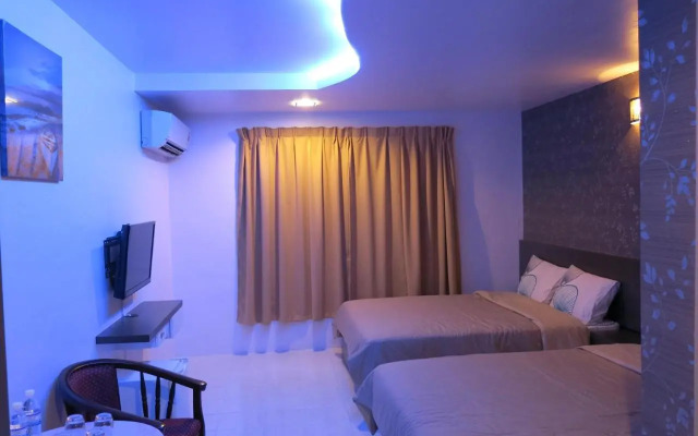 Pangkor Lot 10 Vacation Studio