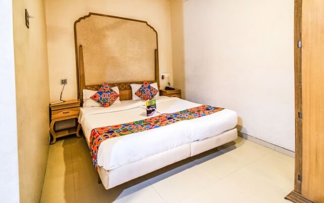 FabHotel Rajwada Baner