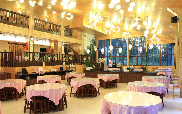 Xitou Youth Activity Center Hostel