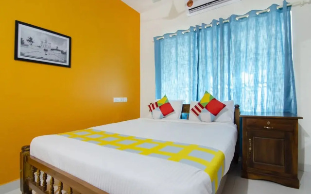 Six Gems by OYO Rooms