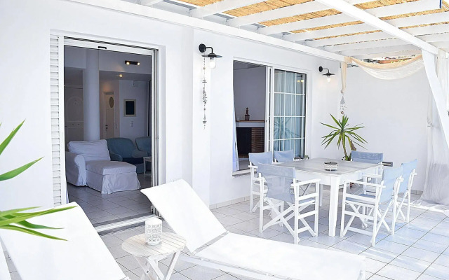 Meli Apartments & Villas