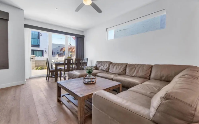 Island Paradise 4BR Combo Sleeps 16