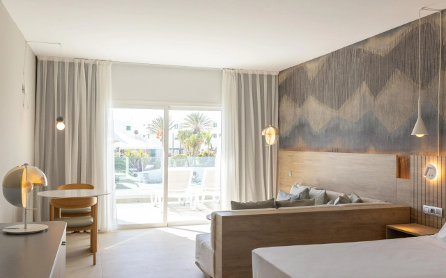 Radisson Blu Resort Lanzarote - Adults Only +16