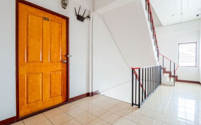 OYO 75306 Spice Guest House