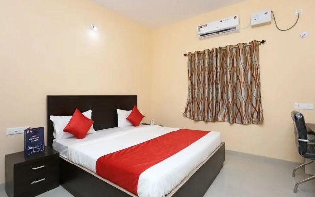 OYO 8858 The Corpz Inn