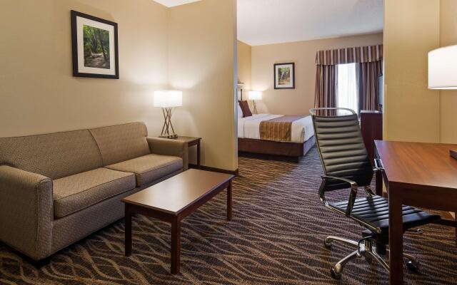 Best Western Plus Russellville Hotel & Suites