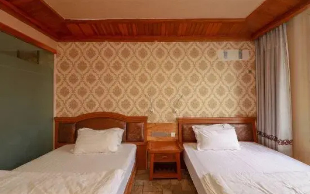 Jingxu Apartment (Jinghong No.1 Middle School Shop)