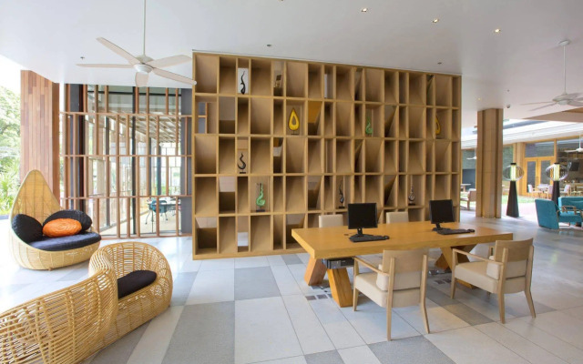 Holiday Inn Express Phuket Patong Beach Central by IHG