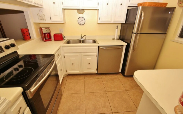 Sea Coast Gardens II 202 Apartment 2