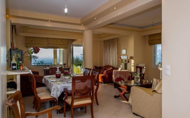 Verga Majestic Sunsets - Villa Close to the Beach