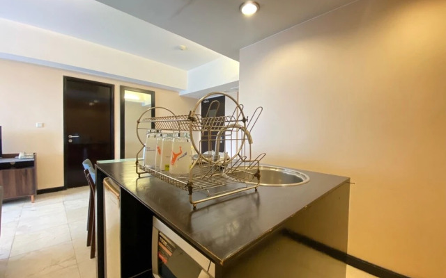 Spacious And Comfy 2Br At Braga City Walk Apartment