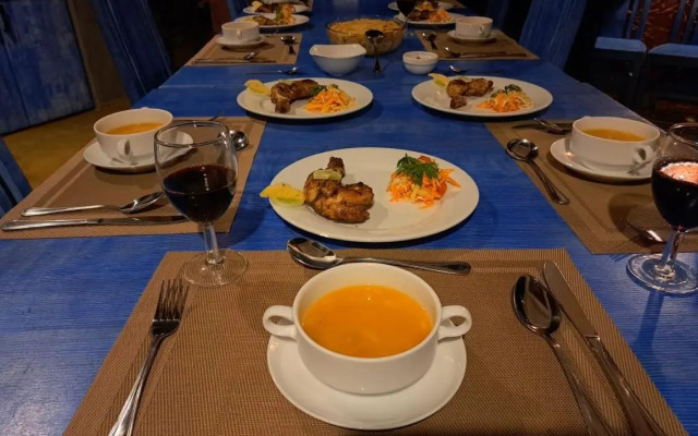 Gaia Lake Bungalow, Kandalama