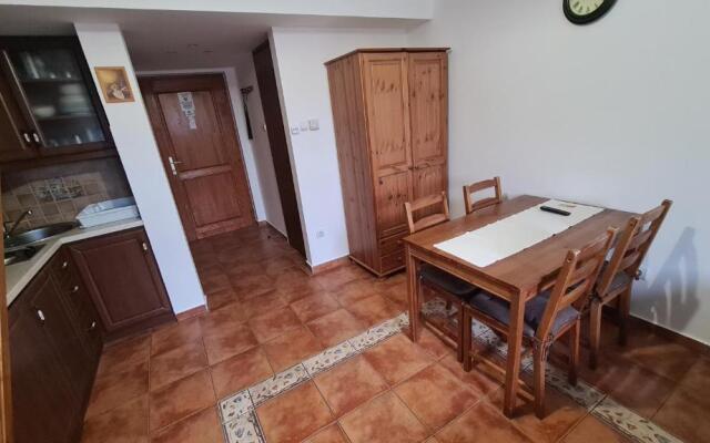 Gyulai Fürdö Apartman