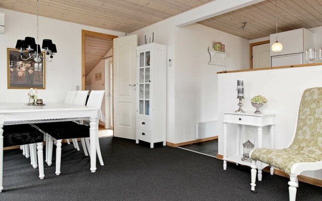 Luxurious Holiday Home in Hemmet With Private Whirlpool