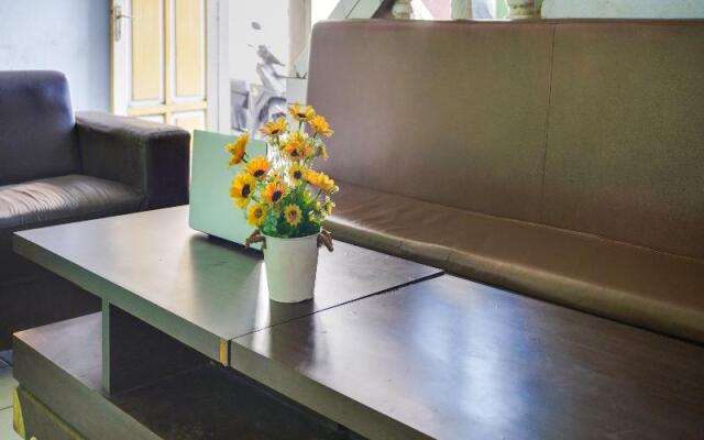 SPOT ON 91798 Hotel Grand Mutiara