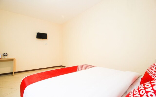 OYO 1025 Hotel Intan
