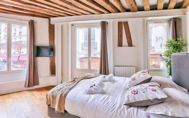 B  363- Magnifique appartement au coeur de Saint michel